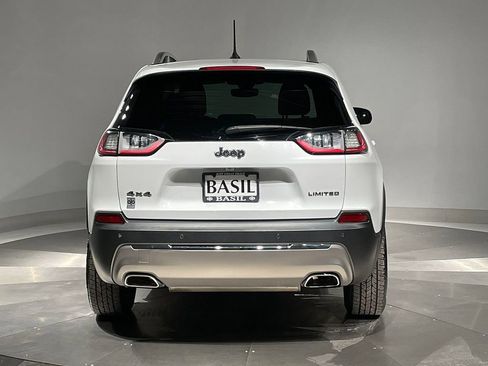 Used 2019 Jeep Cherokee Limited image 12