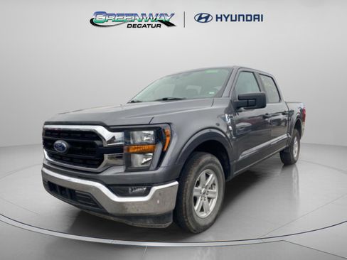 Used 2023 Ford F150 XLT image 4