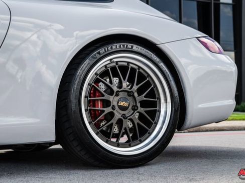 Used 2006 Porsche 911 Carrera image 36