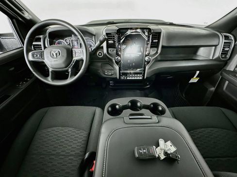 New 2026 RAM 2500 Tradesman AWD/4WD image 9