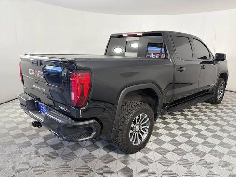 Used 2023 GMC Sierra 1500 AT4 w/ AT4 Premium Package AWD/4WD image 7
