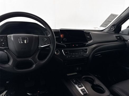 Used 2022 Honda Passport TrailSport image 33