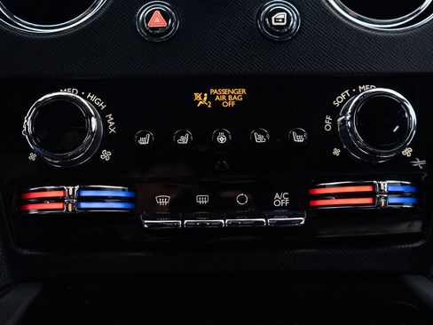 Certified 2022 Rolls-Royce Cullinan AWD/4WD image 41