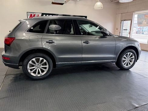 Used 2016 Audi Q5 2.0T Premium Plus w/ Technology Package image 21