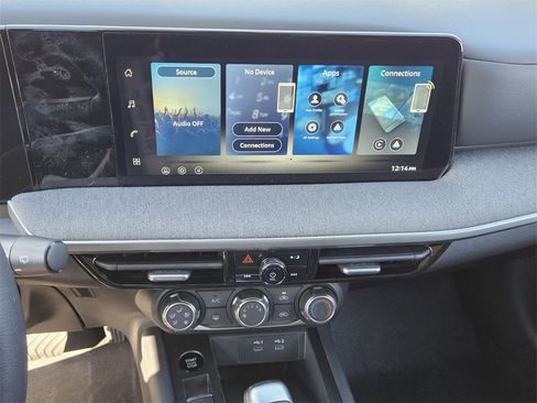 New 2026 Nissan Kicks S image 17