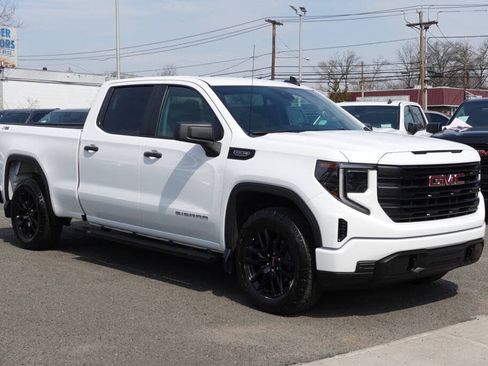Used 2023 GMC Sierra 1500 Pro w/ Graphite Edition AWD/4WD image 5