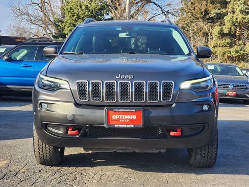 Used 2019 Jeep Cherokee Trailhawk w/ Cold Weather Group AWD/4WD image 2