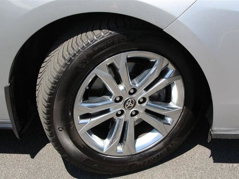 Used 2021 Toyota Sienna XSE AWD/4WD image 45