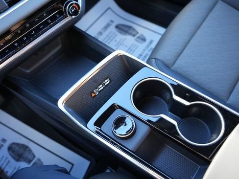 New 2026 Chevrolet Equinox LT image 26