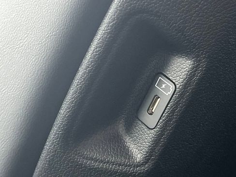 New 2025 Kia Sorento X-Line EX image 38