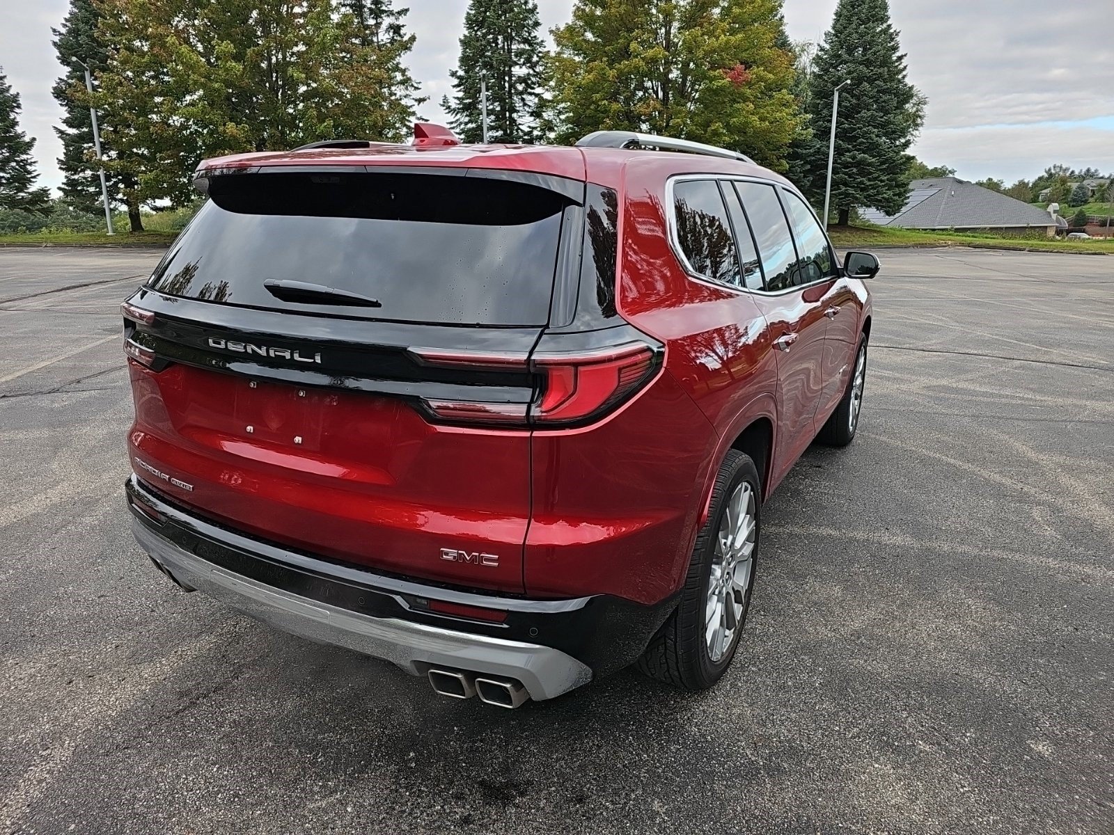 Used 2025 GMC Acadia Denali w/ Super Cruise Package AWD/4WD image 6