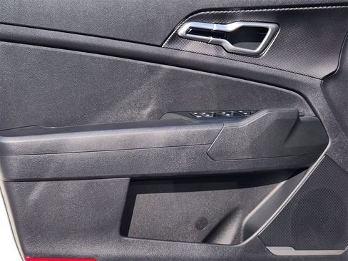 New 2025 Kia Sportage LX image 20