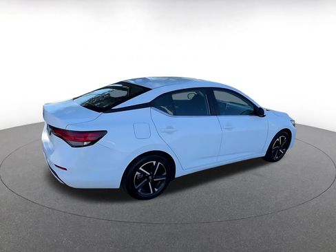 Used 2025 Nissan Sentra SV image 15