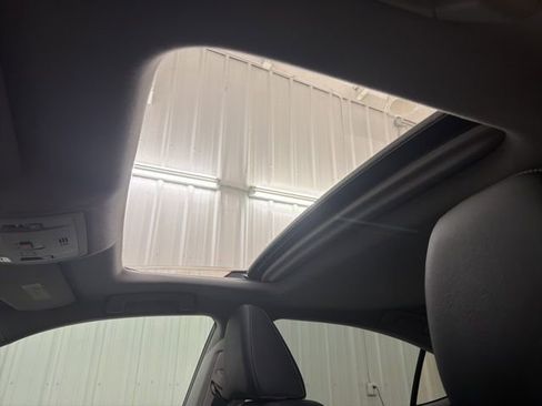 Used 2017 Lexus ES 350 w/ Premium Package image 38