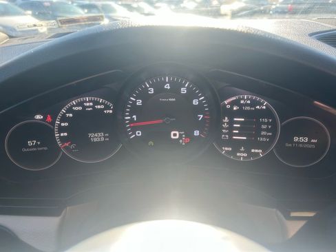 Used 2019 Porsche Cayenne image 19