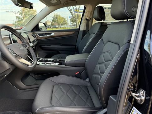 New 2026 Volkswagen Atlas SE image 19