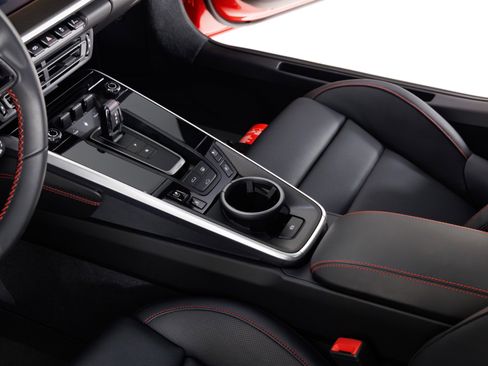 Used 2021 Porsche 911 Turbo S image 25