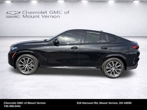 Used 2024 BMW X6 xDrive40i w/ Premium Package image 2