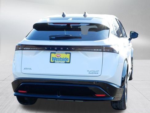 Used 2023 Nissan Ariya image 6