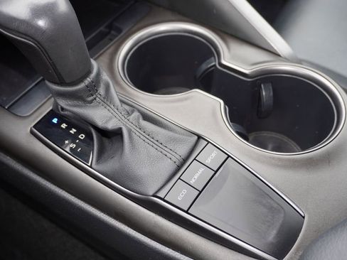 Certified 2023 Toyota Camry SE FWD image 17