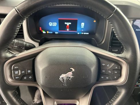 Used 2025 Ford Bronco Big Bend AWD/4WD image 14