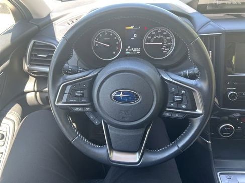 Used 2023 Subaru Forester Premium AWD/4WD image 21