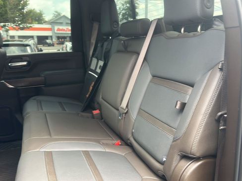 Used 2020 GMC Sierra 3500 Denali w/ Denali Ultimate Package AWD/4WD image 25