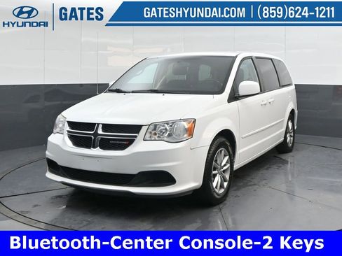 Used 2016 Dodge Grand Caravan SE image 6