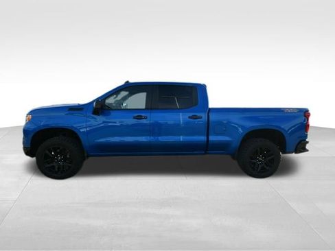 Used 2023 Chevrolet Silverado 1500 LT Trail Boss w/ LT Trail Boss Premium Package AWD/4WD image 4
