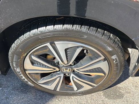 Used 2017 Honda Civic EX-T image 9