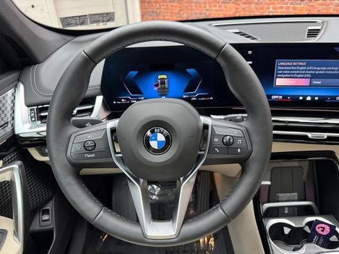 Used 2025 BMW X1 xDrive28i w/ Premium Package image 14
