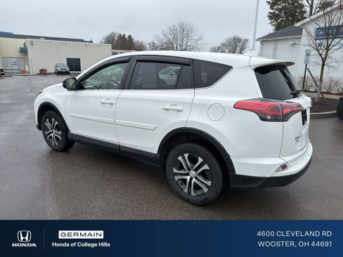 Used 2018 Toyota RAV4 LE w/ All Weather Liner Package image 8