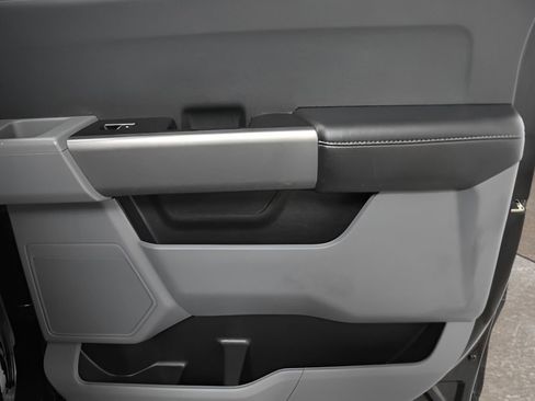 Used 2021 Ford F150 XLT image 16