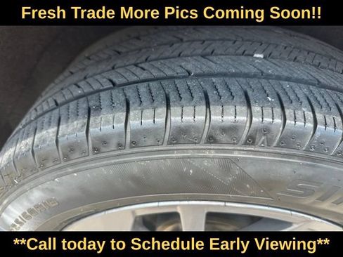 Used 2016 Nissan Rogue SL w/ SL Premium Package AWD/4WD image 9