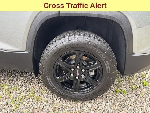 Certified 2023 GMC Acadia AT4 w/ Technology Package AWD/4WD image 10