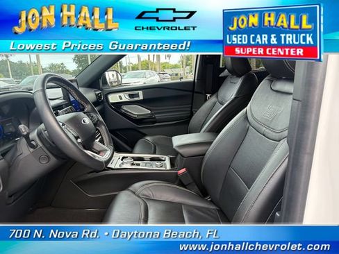 Used 2022 Ford Explorer ST w/ Equipment Group 401A AWD/4WD image 18