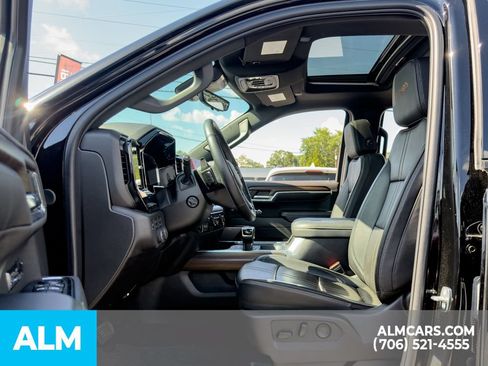 Used 2024 Chevrolet Silverado 1500 High Country w/ Midnight Edition AWD/4WD image 14