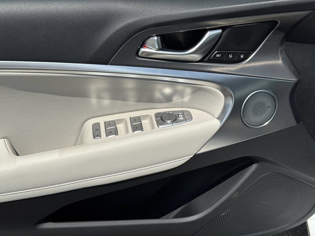 New 2026 Genesis G70 3.3T Sport Prestige RWD image 10