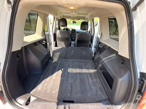 Used 2016 Jeep Patriot Sport w/ Power Value Group AWD/4WD image 16