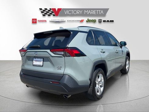 Used 2021 Toyota RAV4 XLE w/ Convenience Package AWD/4WD image 5