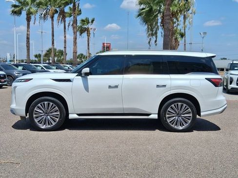 Used 2025 INFINITI QX80 Sensory AWD/4WD image 3