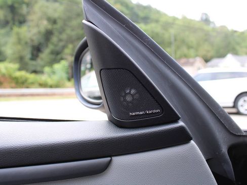Used 2013 BMW 335i Convertible RWD image 20