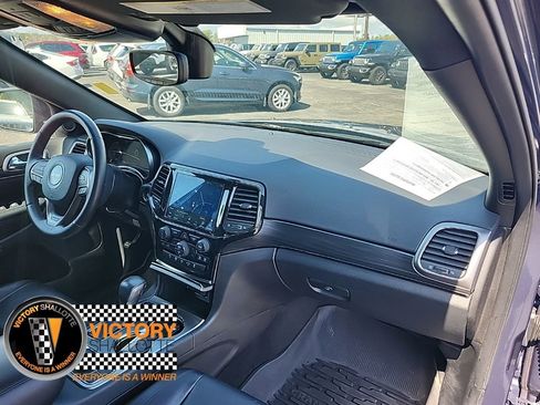 Used 2021 Jeep Grand Cherokee Limited X image 36