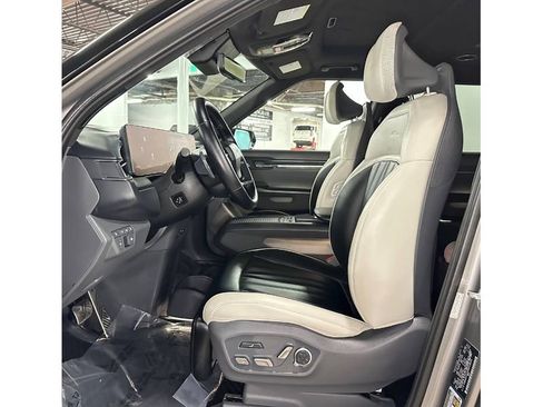 Used 2024 Kia EV9 GT-Line image 21