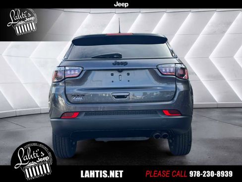 Certified 2022 Jeep Compass Altitude image 5