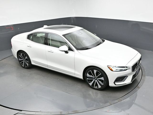 Used 2023 Volvo S60 B5 Ultimate w/ Climate Package FWD image 42