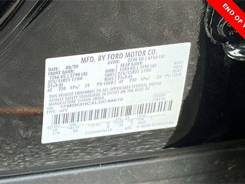 Certified 2020 Ford Explorer Platinum w/ Premium Technology Package image 32