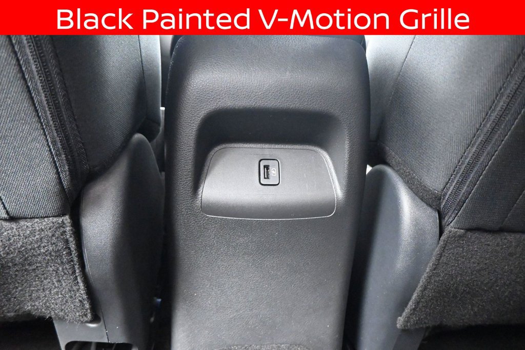 Used 2025 Nissan Sentra SR w/ Midnight Edition FWD image 17