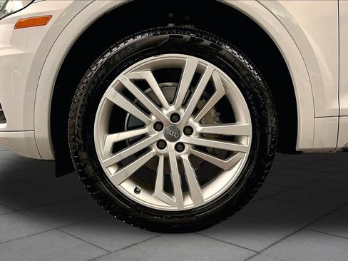 Used 2020 Audi Q5 2.0T Premium Plus AWD/4WD image 11