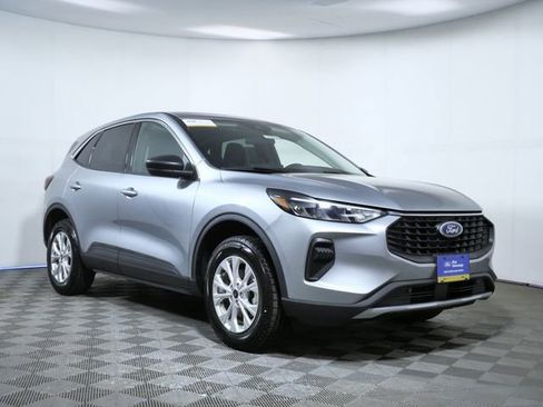 Certified 2024 Ford Escape Active w/ Tech Pack #1 AWD/4WD image 1